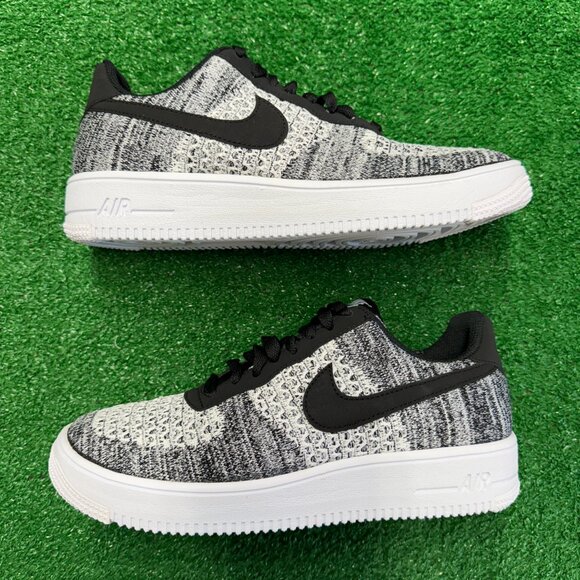 Nike Air Force 1 Flyknit 2 Black Pure Platinum Mens AV3042-001 VNDS Sz 8.5 main image 6